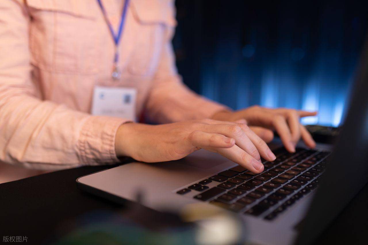 GolangHTTP请求Header处理与自定义示例